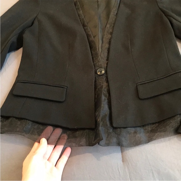 GAP Blazer with Sheer Edges - Picture 4 of 5